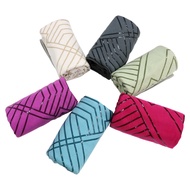 Yoga mat towel, sweat-absorbent and non-slip, professional silicone mat towel, dense suede blanket, 