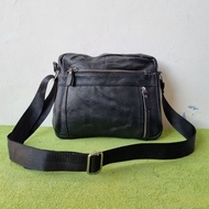 TAS SLING PRIA KULIT ASLI SECOND IMPORT / TAS SELEMPANG PRIA KULIT