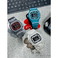100%Ori Japan Made Dw5600 Bluetooth® Series DW-B5600G-1, DW-B5600G-2, DW-B5600G-7 Unisex Sport Watch