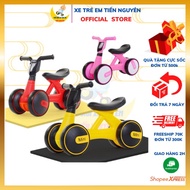 Sturdy 4-wheeled baby walker with lights and music, 4-wheeled children's balance walker