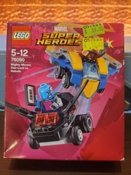Lego  76090 樂高漫威超級英雄系列「微型賽車」盒組，全名為 Mighty Micros: Star-Lord vs. Nebula (星爵 vs. 涅布拉)