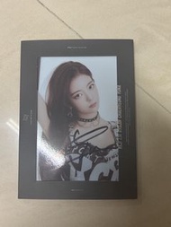 ITZY 簽名專輯  Lia