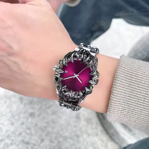 Vintage Y2K Men Watch Alabaster European And American Trendy Fashion Style Alien Paw Design Waterpro