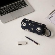 ❤正韓國現貨❤ Dailylike~ Strap Pencase 自然森林 大容量 筆袋/化妝包/收納包~花束