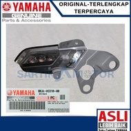 Front Flasher Light Sen Depan Yamaha Xmax ConnecKiri (KA-H3310-00) Original