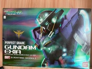 PG Perfect Grade 1/60 Gundam Exia (Lighting Model) 高達