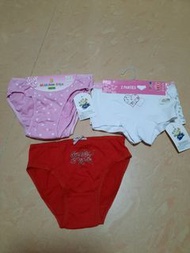 女童內褲