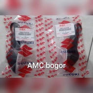 A pair of GSX R 150 GSX S 150 BANDIT ORIGINAL SUZUKI turn signal lights right and left