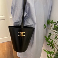 Celine Bucket Triomphe水桶包