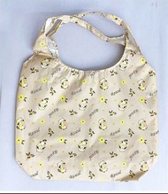 日本 Rascal the Raccoon 米色尼龍布 可摺疊 手挽袋