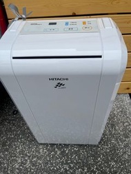 Hitachi 日立除濕機 6公升 RD-12FS （類別B型。聲音超級安靜、儲水力好。102年。機子已檢查、送洗。可享保固3個月機子保持很漂亮。內外殼白淨美麗。