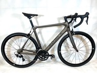 全新正品特價Storck carbon roadbike全碳公路車r7000中套野獸碳輪105套件  #顧客定制整車 Storck Aernario 碳架 Shimano 105 R7000中套套件 SpeedX 野獸碳輪