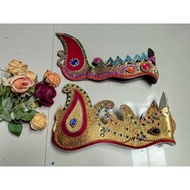 Plastic srikandi crown