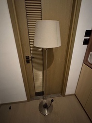 Ikea 座地燈