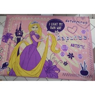Disney carpet size 140x200