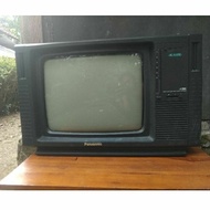 OLD SCHOOL PANASONIC TV - ANTIQUE OLD SCHOOL TV - VINTAGE