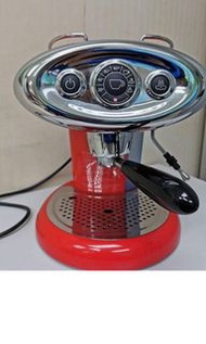 illy 咖啡機