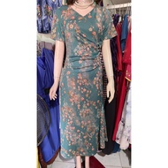XL concealer waist-dipped floral dress Available in all sizes SMLXL, waist under 84cm, beautiful to 
