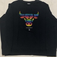Preloved Crewneck Chicago Bulls Rainbow