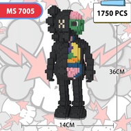 Mô hình lắp ráp Kaws Gấu BearBrick size 36 40cm dễ thương thương hiệu BALODY Đồ chơi thông minh phát