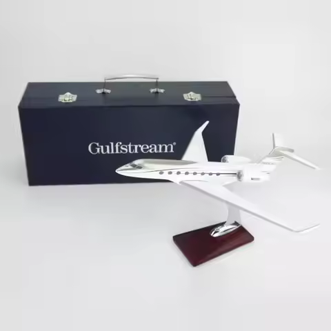 1:100 Scale Model Aircraft Gulfstream G650 Simulation Jet Private Airplane Model 32cm Resin Diecast 