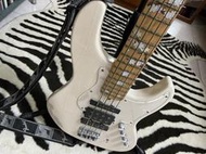 Atelier Z Z-PLUS/S LTD 白色 可切J或H-Pickup 24品 Fender背帶