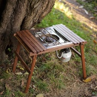 1 張胡桃木折疊桌