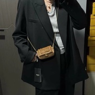 Fendi Nano迷你鏈條包斜背包11*8cm 99新配件塵袋
