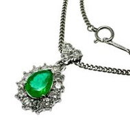 สร้อยคอผู้หญิงมือสอง ประดับมรกต 0.75 กะรัตและเพชร 0.75 กะรัต ในแพลตตินัม (Pt900/Pt850) น้ำหนัก 10.0 