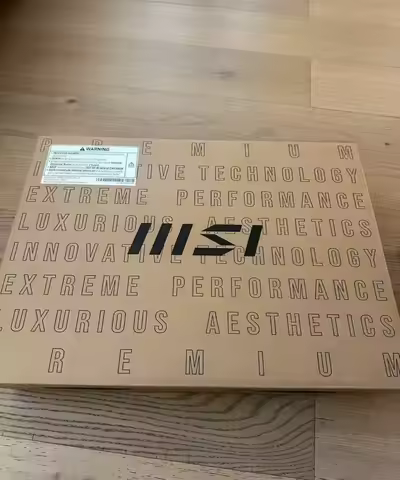 PROMO STOCK Raider 18 HX 18 Gaming Laptop 14th Gen Intel Core i9-14900HX GF TX 4070