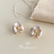 Three-dimensional Phalaenopsis Flower Plated 14K Earrings Female Fashion Commuter Elegant Classy 202