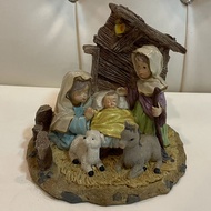 Antique style Belen Ruins Pastel Christmas Decor  16 x 14 x 12CM (Joseph Mama Mary Jesus) Figurine f
