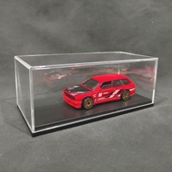 Mica box with plastic base for displaying 1:64 model cars. Mica Box with plastic base to display 1:6