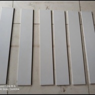 Keramik putih list plint granit 10x50 poles cream list dinding/lantai 