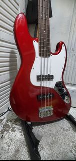 Squier by Fender Jazz Bass Guitar - Red