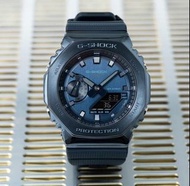 CASIO卡西歐 G-SHOCK 超人氣的八角(藍色 金屬)錶殼設計 防水200米 GM-2100N-2A