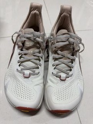 ALTRA OLYMPUS 5 越野跑鞋