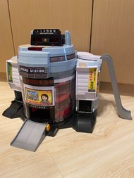 Tomica 變身警察局 警署