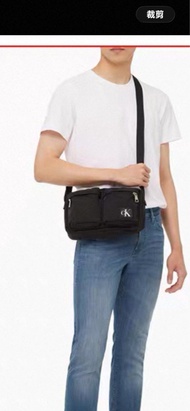 Calvin Klein City Nylon 相機包/斜孭袋（coach)