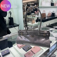 Prada 1BA426 Soft Lux 中款亮澤皮革繫帶包 大象灰色/付長肩帶《2024季度★全新商品 》