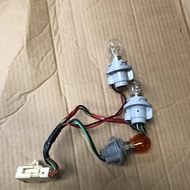 SUKU CADANG MOBIL -Socket Lampu Belakang INNOVA/INOVA 04-14 ori