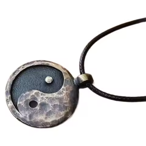 Ancient Chinese Retro Tai Chi Yin Yang Pendant Necklace Vintage Accessories Party Creative Jewelry G