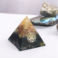 【金髮晶、綠砂石】奧根水晶能量金字塔Orgonite 6x6 cm