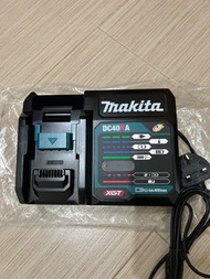 Makita DC40RA