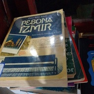 PESONA IZMIR by Putri Indri a