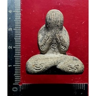 Phra Pidta Roon Reak
第一期 比打

Nur Wahn 草药材料

PT Poh 龙婆泊

Wat Meh Liew 

佛历be 2557