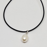 White Pearl Pendant with 925 Silver Tie @ 925 Silver