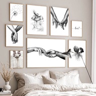 Astrdecor Black White Romantic Hand In Hand Canvas Painting