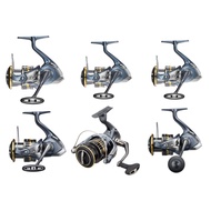 Shimano (SHIMANO) Universal Ultegra Spinning Reel 2021 C2000SHG for Pipe Fishing, Ajing, Rockfish Fi