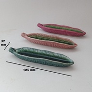 Ceramic Display for Hio Patterned Incense/ daun - 3 Pcs